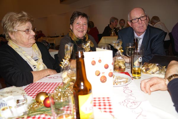 Seniorenweihnachtsfeier_2018-12-16_DSC03030.jpg